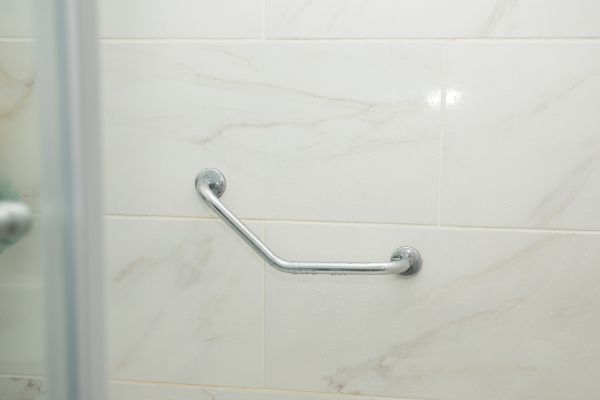 Cost of Mobility Shower Installation in Saint Augustine